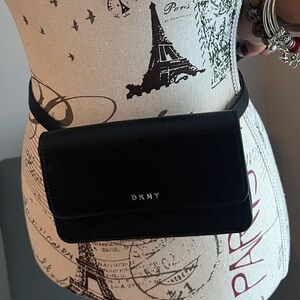 DKNY Pebbled Leather Adjustable Belt Fanny Pack Black Bag